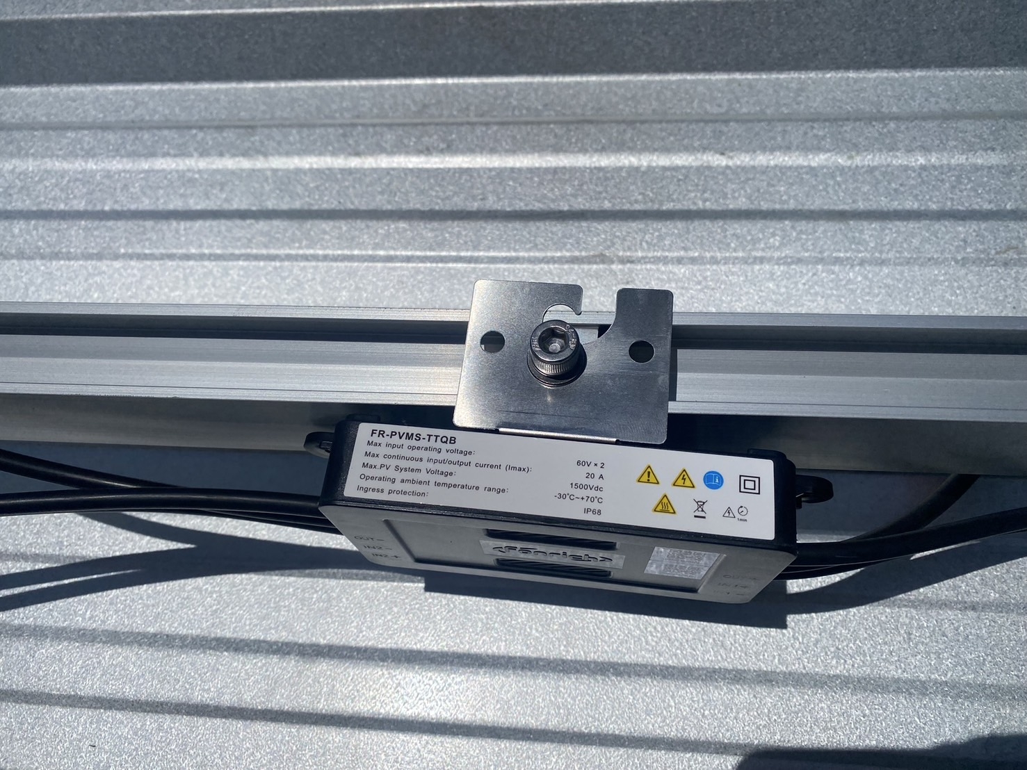 ประโยชน์สูงสุดของการดำเนินการปิดเครื่องอย่างรวดเร็วในการติดตั้งพลังงานแสงอาทิตย์(pic1)