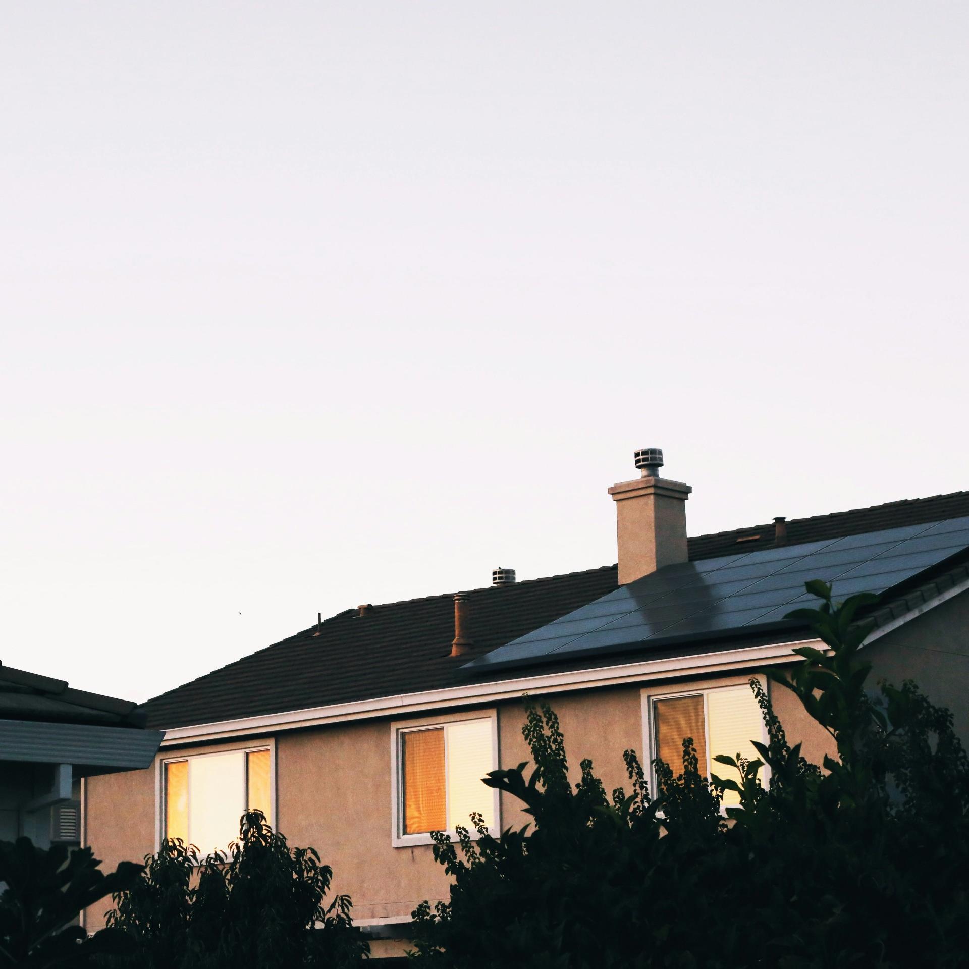 เครื่องมือเพิ่มประสิทธิภาพพลังงานอัจฉริยะควรค่าแก่การติดตั้งสำหรับระบบ PV ที่อยู่อาศัยหรือไม่